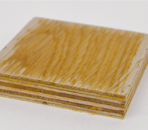 水分に対して塗膜が強い | 朝日ウッドテック 非住宅フローリング MESSAGE(メッセージ)